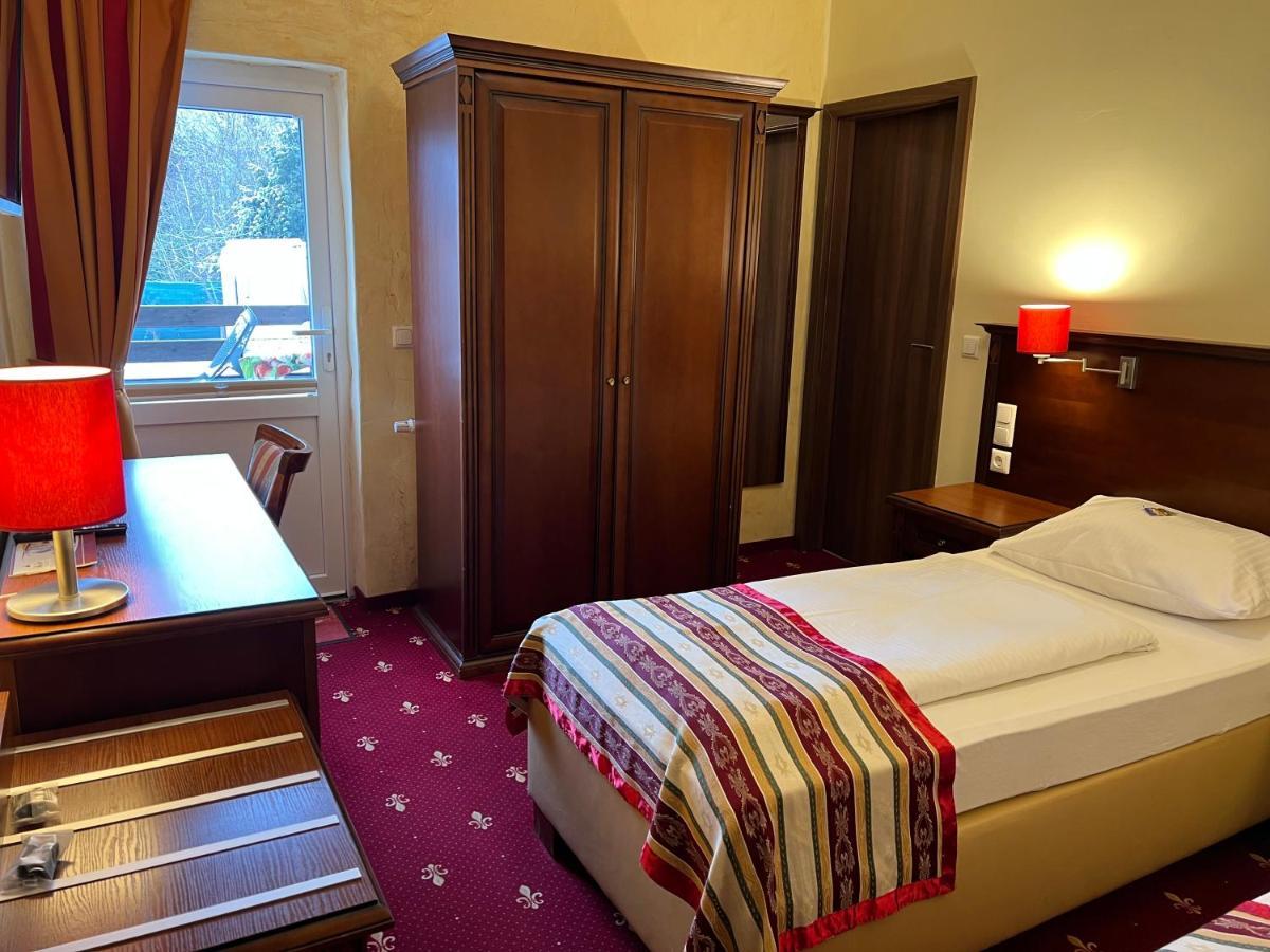 מגדבורג Hotel Medaillon מראה חיצוני תמונה