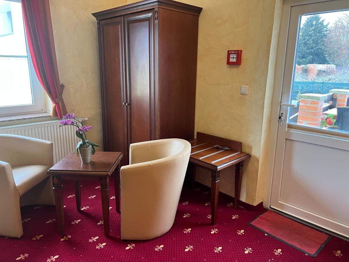 מגדבורג Hotel Medaillon מראה חיצוני תמונה