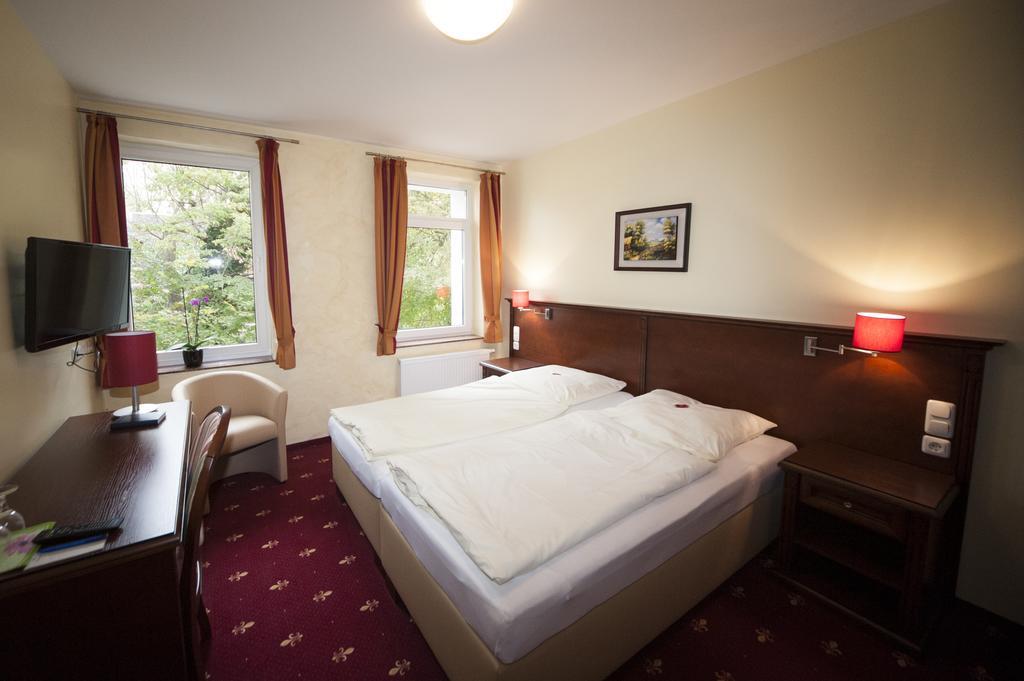 מגדבורג Hotel Medaillon מראה חיצוני תמונה