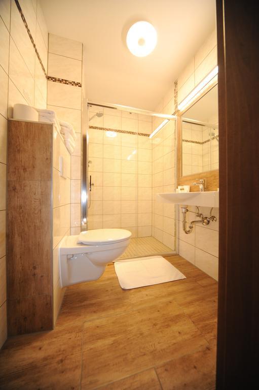 מגדבורג Hotel Medaillon מראה חיצוני תמונה